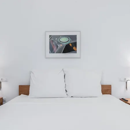 Home2book Sunny Duplex With Private Terrace