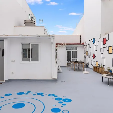 Home2book Sunny Duplex With Private Terrace *