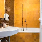 Home2book Sunny Duplex With Private Terrace *