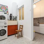 Home2book Sunny Duplex With Private Terrace Hébergement de vacances