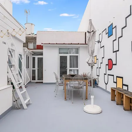 Home2book Spacious Art & Terrace Duplex Palmas Hébergement de vacances